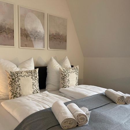 Raha Apartments - Modernes Studio-Apartment - Hbf - Gratis Parkplatz Erfurt Eksteriør bilde