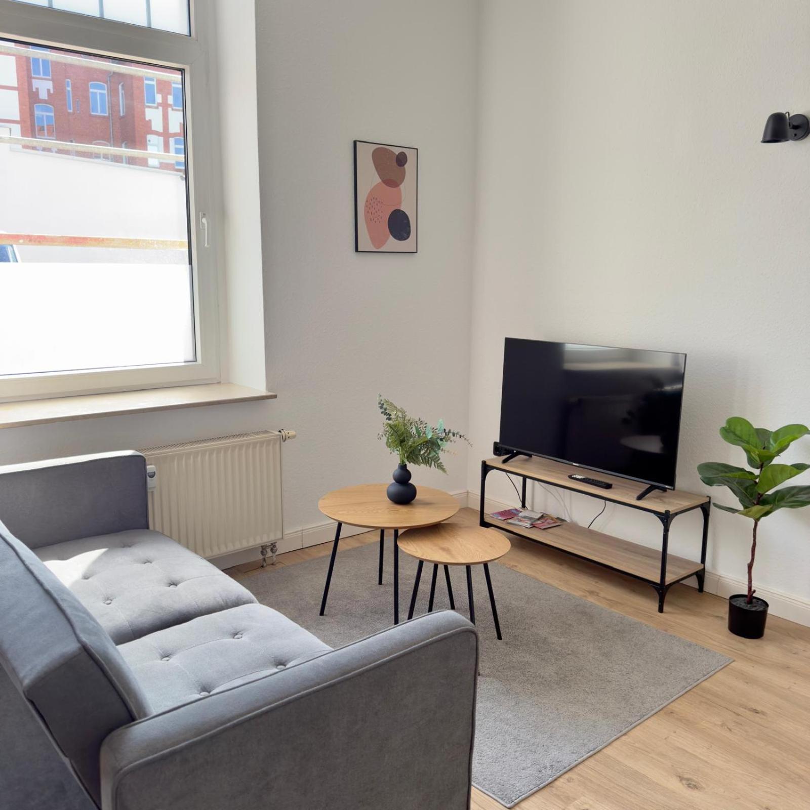 Raha Apartments - Modernes Studio-Apartment - Hbf - Gratis Parkplatz Erfurt Eksteriør bilde